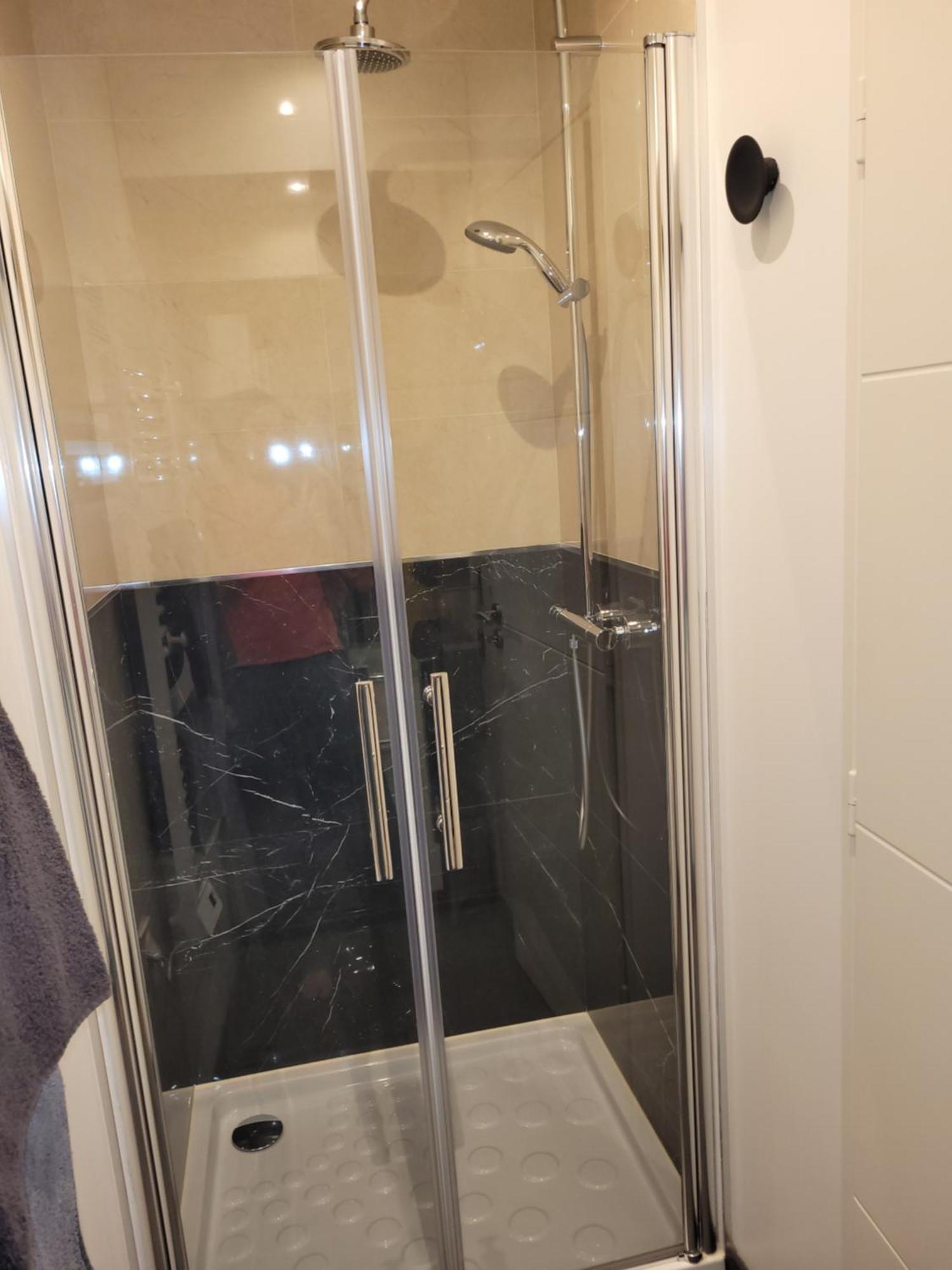 Апартаменти Paris Par Metro 4 - Rer B - Calme - Patio Prive Баньє Екстер'єр фото